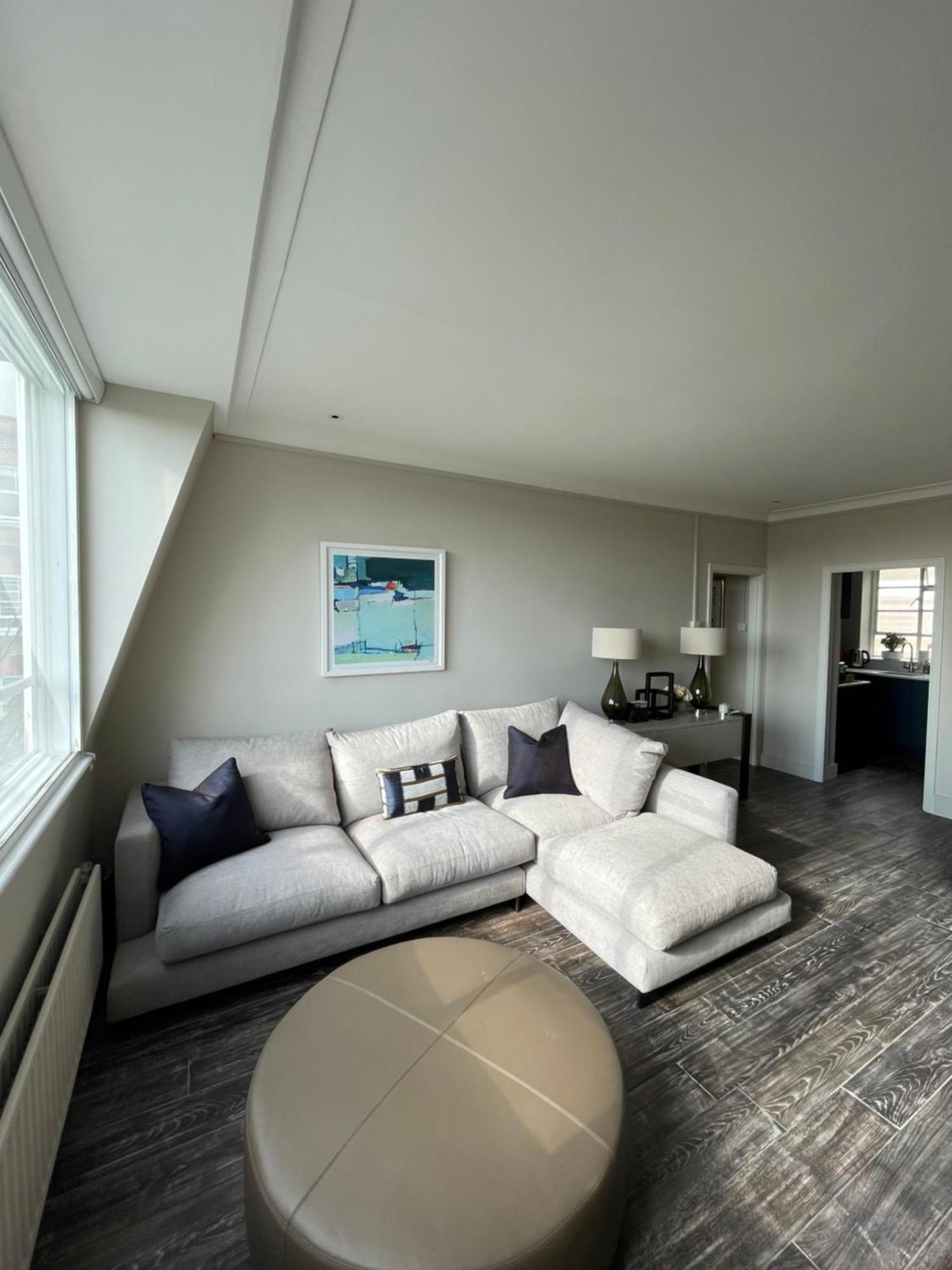 Beautifully Decorated 1bd Oasis - Earl's Court! * Londra