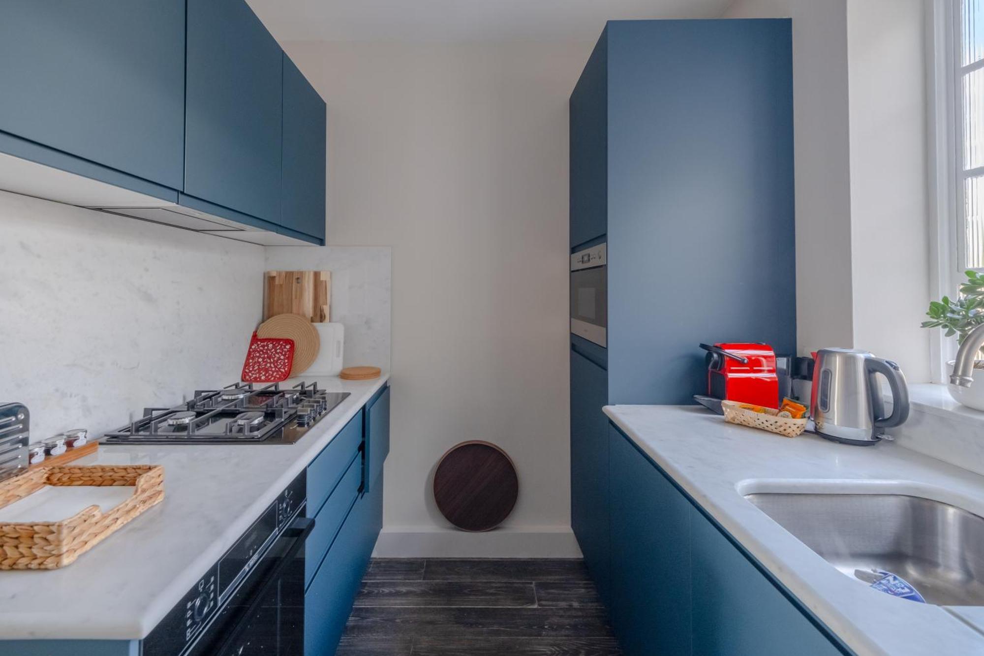 Beautifully Decorated 1bd Oasis - Earl's Court! Appartamento
