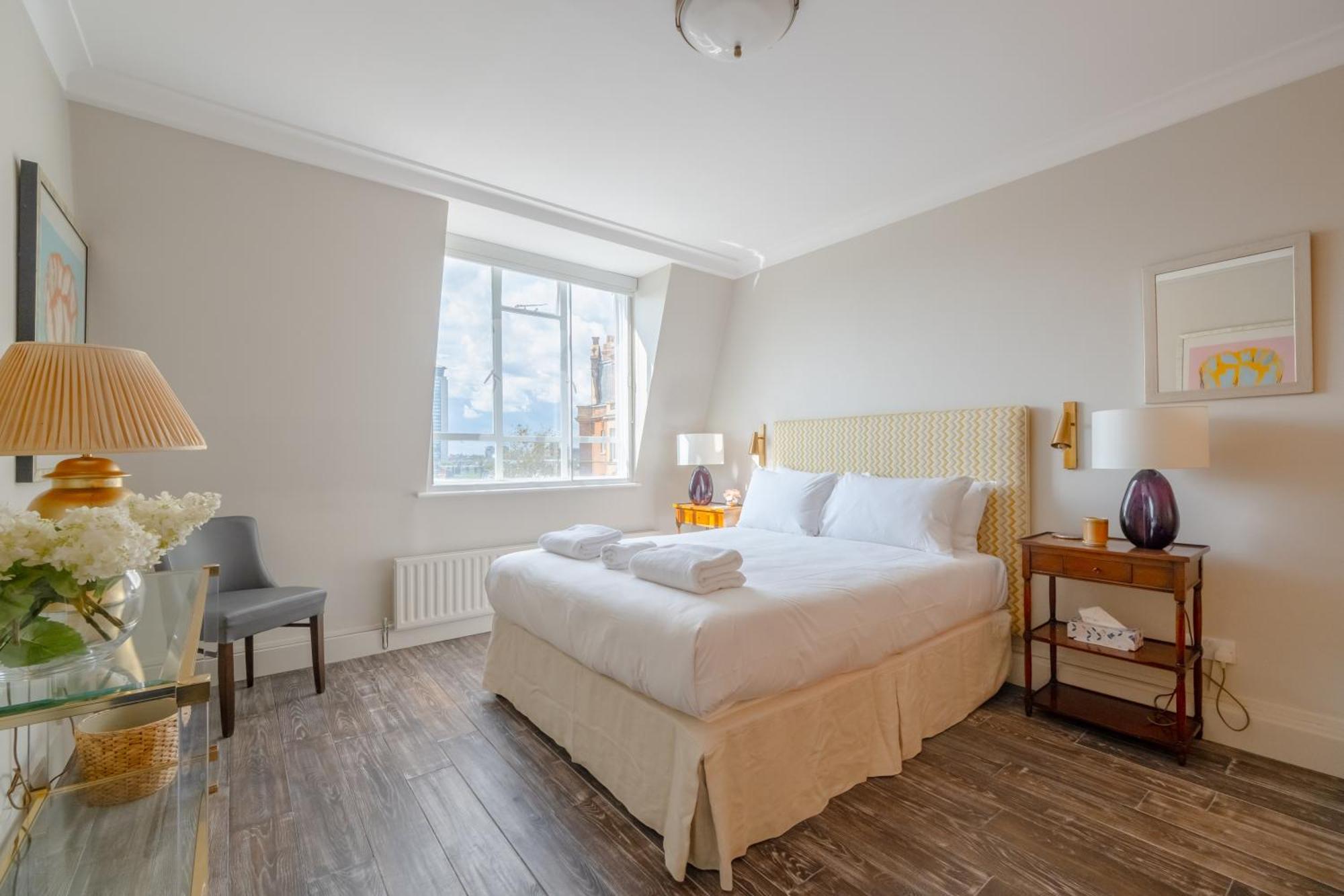 Beautifully Decorated 1bd Oasis - Earl's Court! Londra